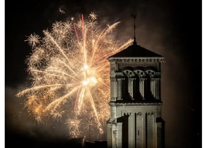 Hyper Centre De - Studette 38 Valence